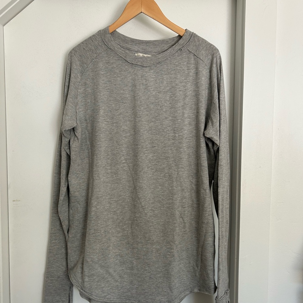 We The Free Heather Gray Long Sleeve Tee